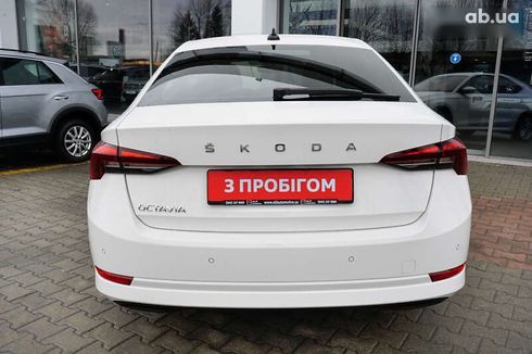 Skoda Octavia 2020 - фото 8