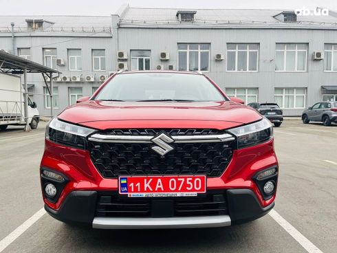 Suzuki S-Cross 2023 красный - фото 5