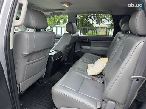 Toyota Sequoia 2014 - фото 20