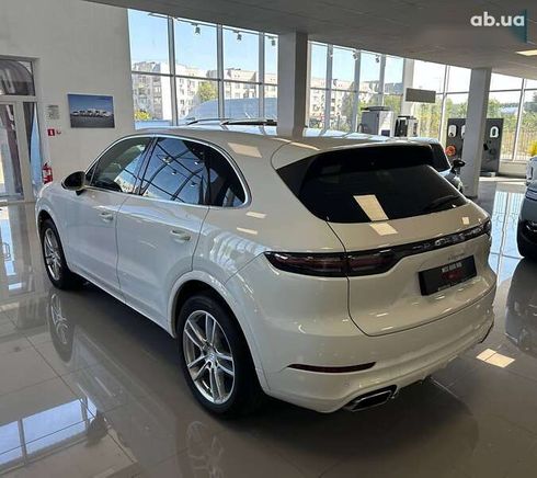 Porsche Cayenne 2022 - фото 8