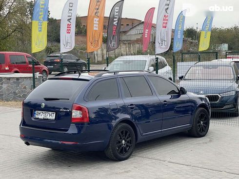 Skoda Octavia 2011 - фото 28