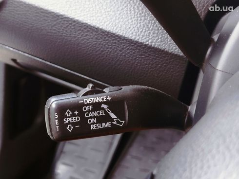 Volkswagen Passat Variant 2013 бежевый - фото 17