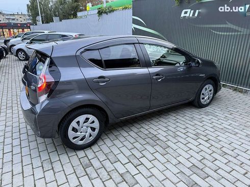 Toyota Aqua 2019 - фото 24