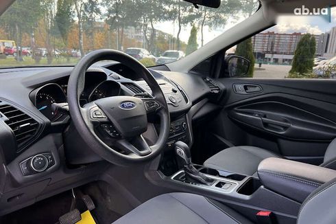 Ford Escape 2018 - фото 10