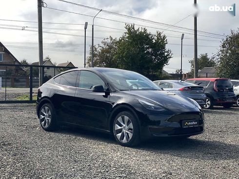 Tesla Model Y 2022 - фото 19