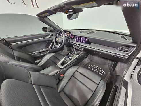 Porsche 911 2020 - фото 15