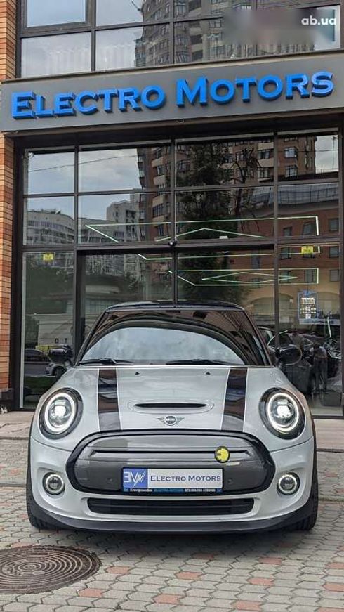 MINI Hatchback Electric 2020 - фото 8