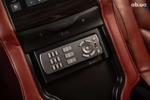 Lexus LX 2016 - фото 14