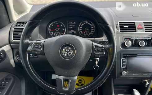 Volkswagen Touran 2015 - фото 14