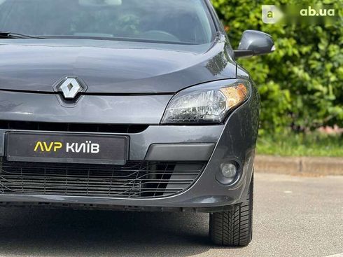 Renault Megane 2011 - фото 17