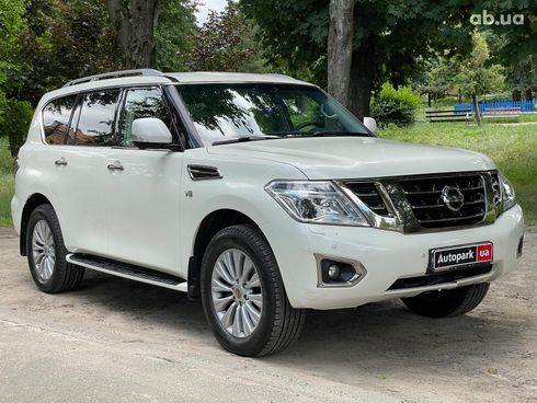 Nissan Patrol 2013 белый - фото 5