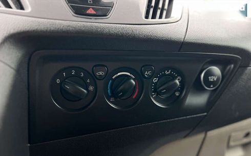 Ford Tourneo Custom 2013 - фото 18