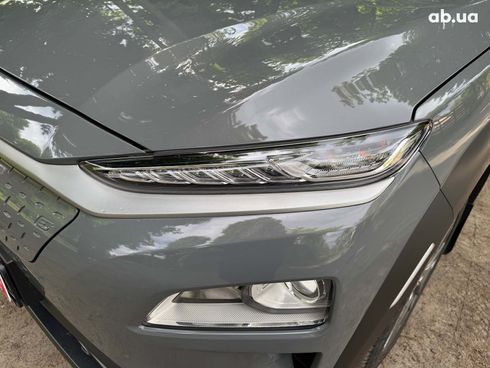 Hyundai Kona Electric 2020 серый - фото 18
