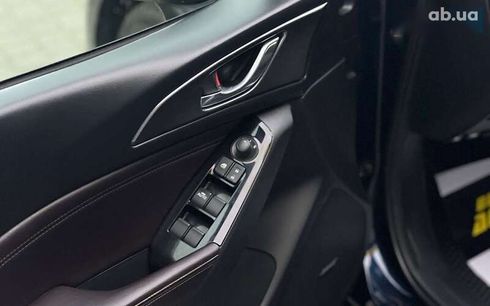 Mazda 3 2018 - фото 10