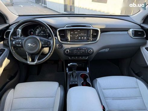 Kia Sorento 2017 - фото 24