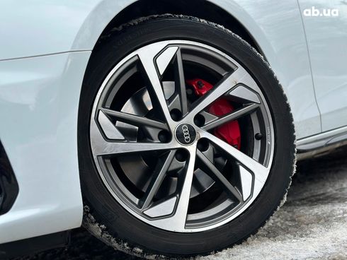 Audi A4 2022 белый - фото 8