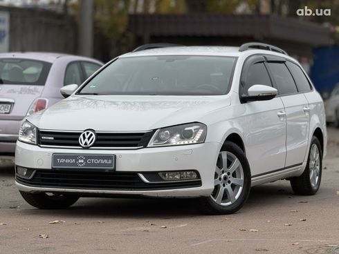 Volkswagen Passat 2011 белый - фото 19