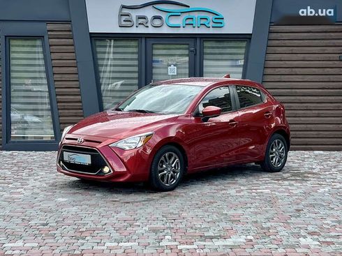 Toyota Yaris 2019 - фото 6