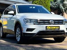 Продажа б/у Volkswagen Tiguan 2020 года - купить на Автобазаре
