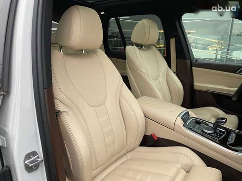 BMW X5 2018 - фото 29