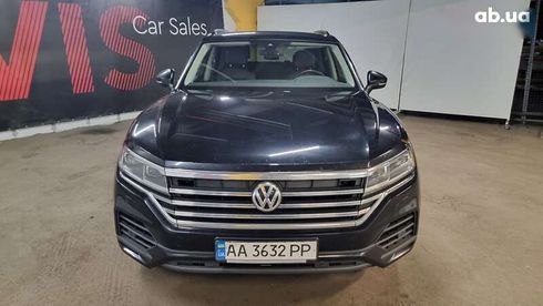 Volkswagen Touareg 2019 - фото 2