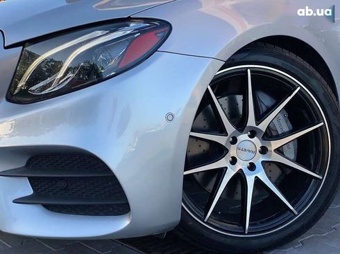 Mercedes-Benz E-Класс 2018 - фото 4