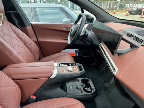 BMW iX 2022 - фото 16