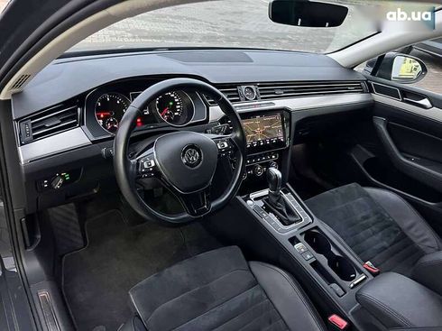 Volkswagen Passat 2018 - фото 14