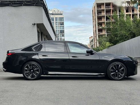 BMW 7 серия 2022 - фото 12