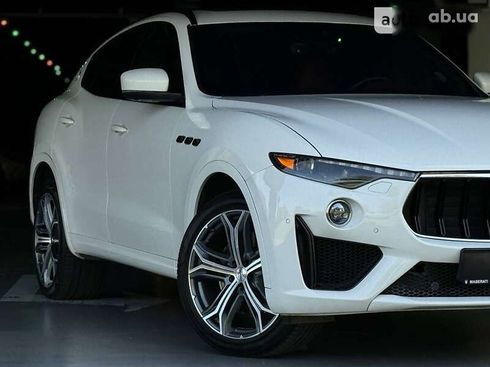 Maserati Levante 2018 - фото 2