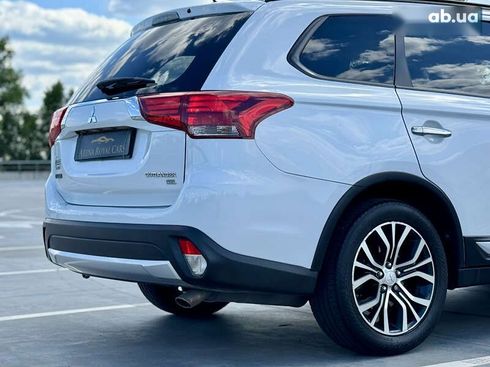 Mitsubishi Outlander 2015 - фото 10