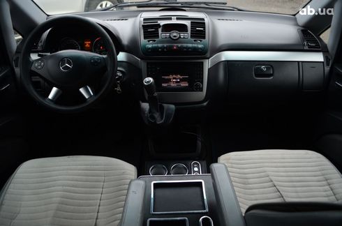 Mercedes-Benz Viano 2012 серый - фото 7