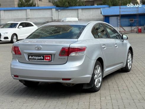 Toyota Avensis 2008 серый - фото 6