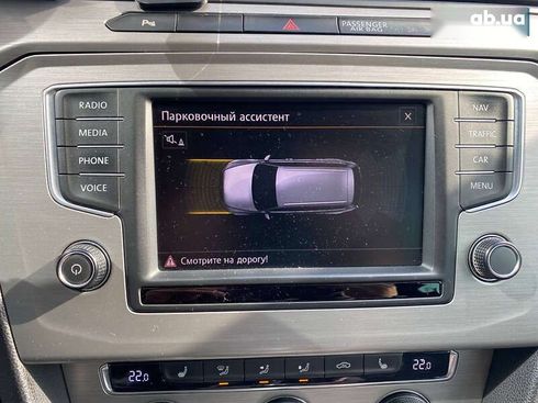 Volkswagen Passat 2015 - фото 24