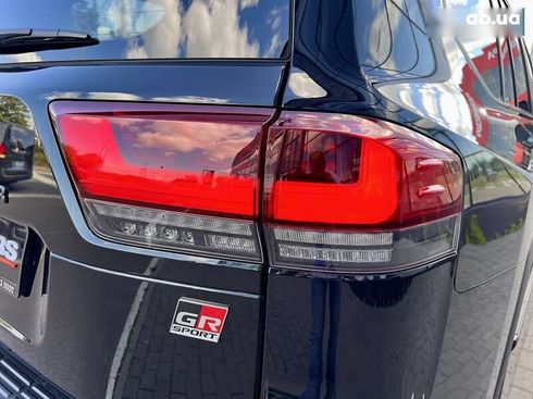 Toyota Land Cruiser 2023 - фото 14