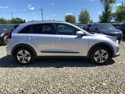 Kia Niro 2021 - фото 18