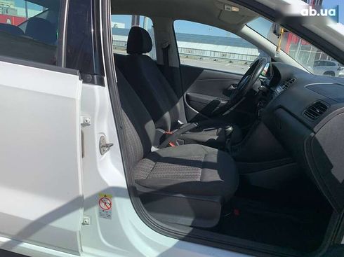 Volkswagen Polo 2018 - фото 12