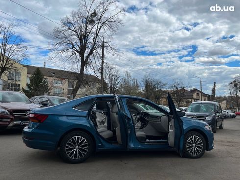 Volkswagen Jetta 2019 синий - фото 17