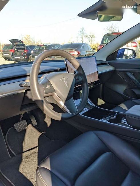 Tesla Model 3 2019 - фото 9