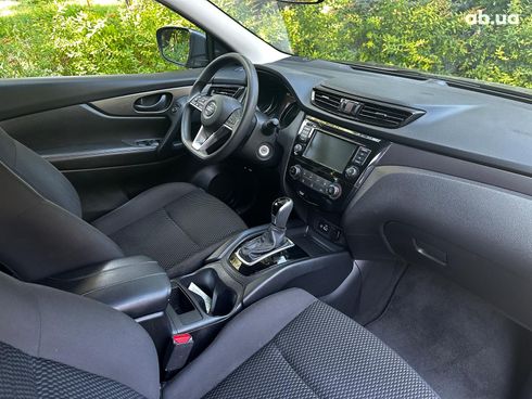 Nissan Rogue 2021 черный - фото 26