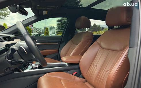 Audi E-Tron 2019 - фото 19