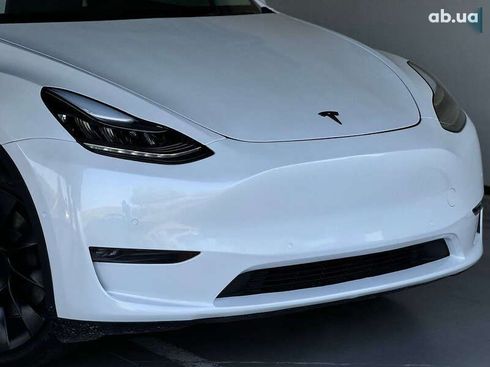 Tesla Model Y 2022 - фото 12