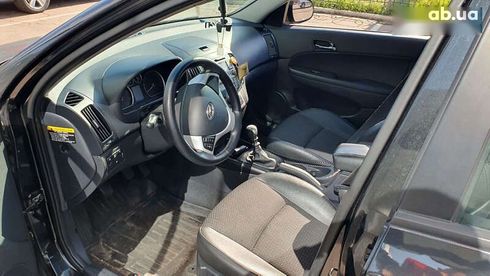 Hyundai i30 2007 - фото 10