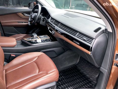 Audi Q7 2017 коричневый - фото 14