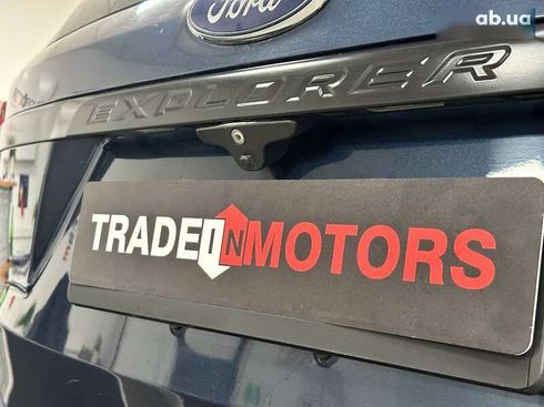 Ford Explorer 2016 - фото 15