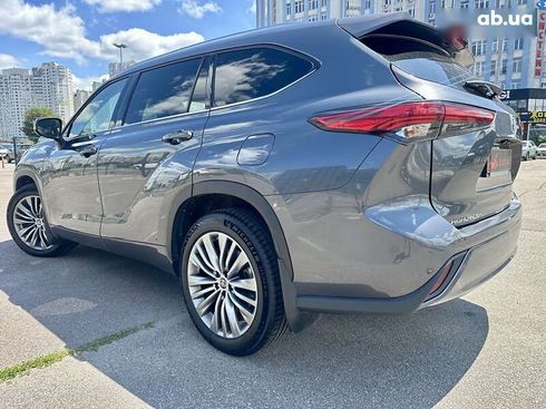 Toyota Highlander 2021 - фото 30