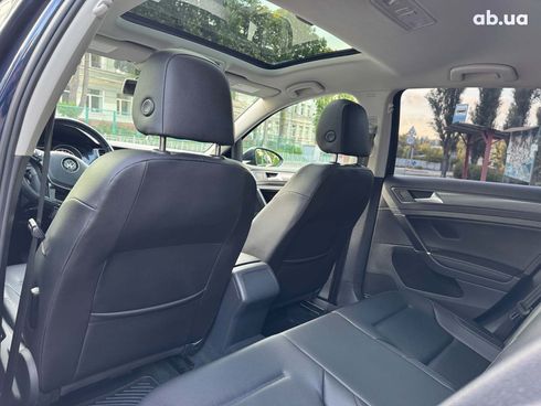 Volkswagen Golf 2018 синий - фото 22