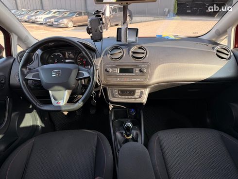 SEAT Ibiza 2014 красный - фото 17