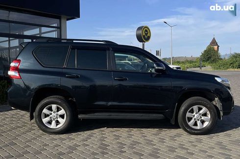 Toyota Land Cruiser Prado 2017 - фото 9