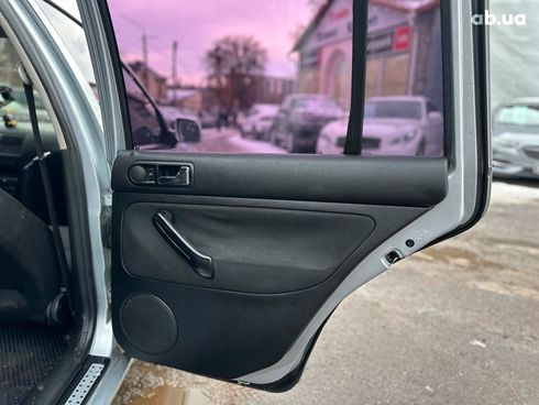 Volkswagen Golf 2002 серый - фото 14